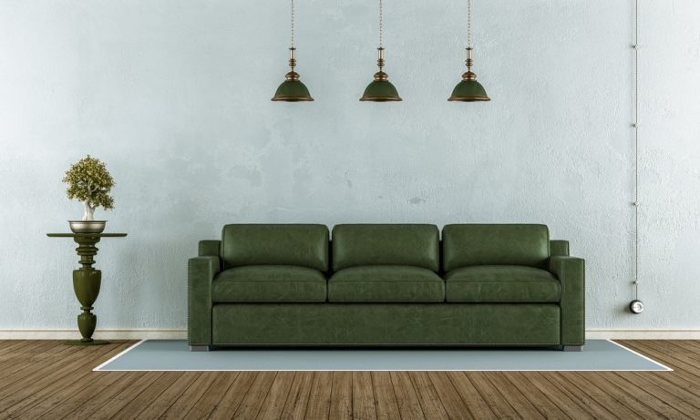 Veganes Leder - Couch im Wohnzimmer einer Ferienwohnung